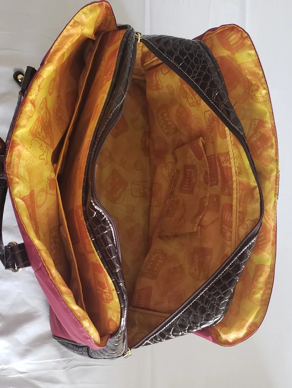 Samantha Brown Burgundy Overnight CarryAll Weekender Laptop Travel Bag Excellent - Picture 10 of 16